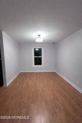 15 Barkalow Avenue, Freehold, NJ 07728