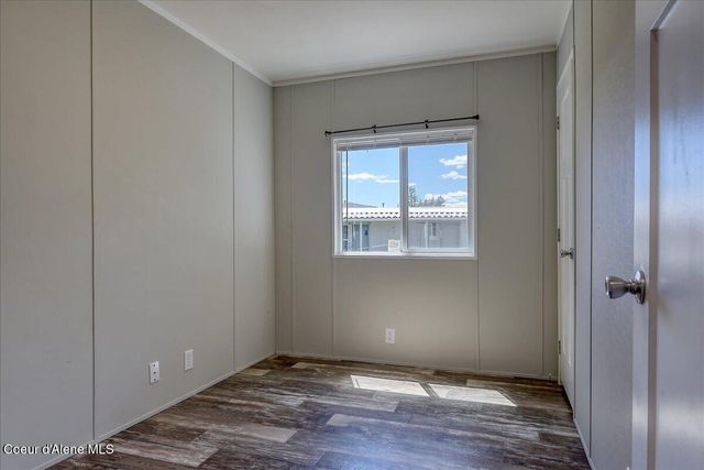 8747 N Starr Loop, Hayden, ID 83835