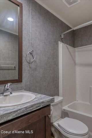 8747 N Starr Loop, Hayden, ID 83835