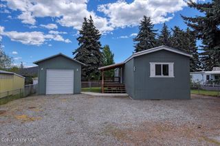 8747 N Starr Loop, Hayden, ID 83835