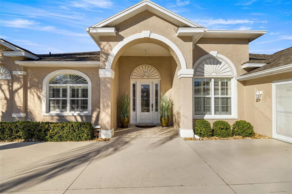 Image 5 of property listing at 5801 NW 18TH STREET, Ocala, FL 34482