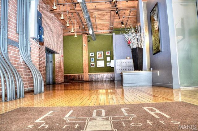 703 N 13th 201, St Louis, MO 63103