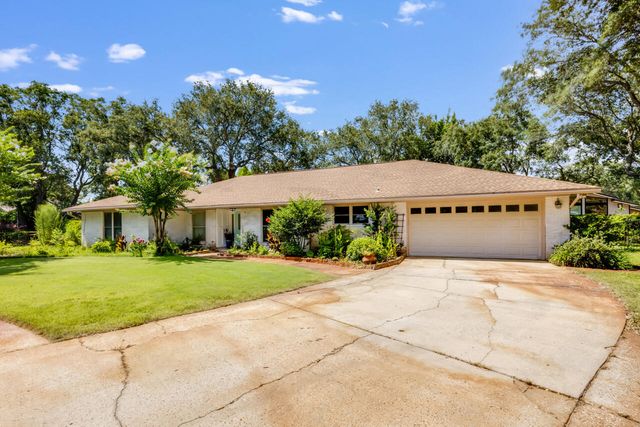 5 Cahaba Court, Destin, FL 32541