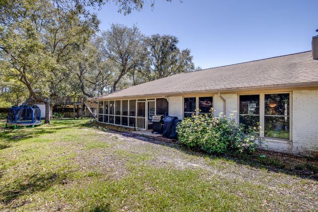 5 Cahaba Court, Destin, FL 32541