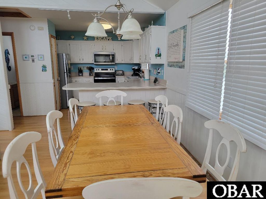 Image 14 of property listing at 3736 Hallett Street Lot 19, Kitty Hawk, NC 27949
