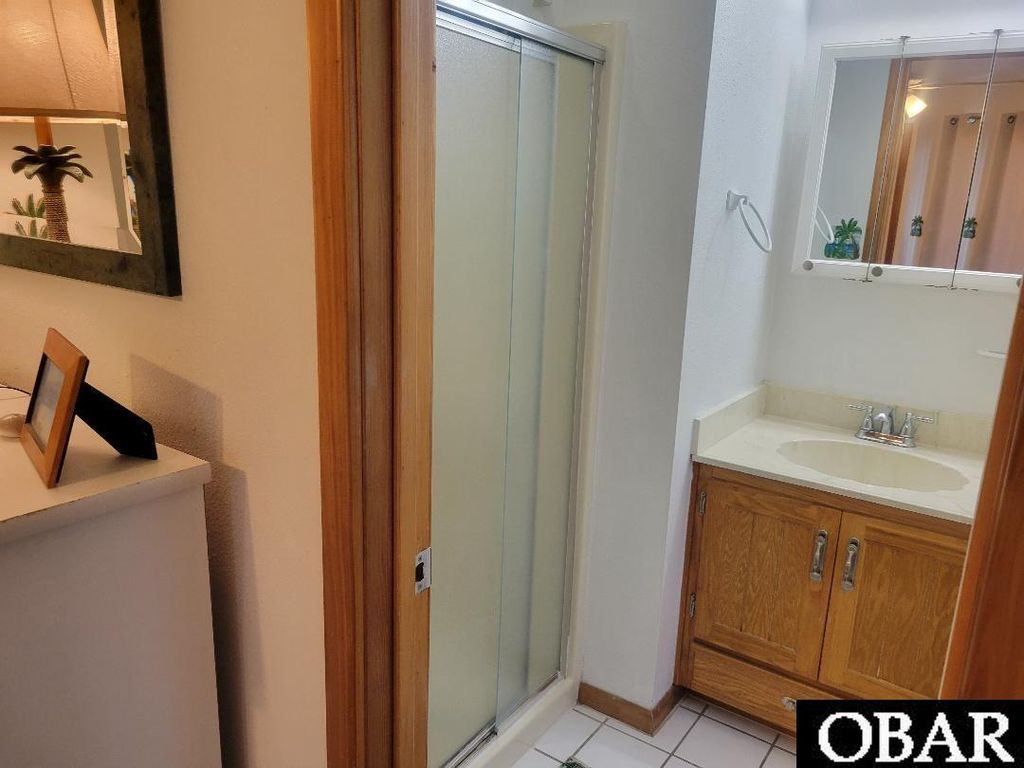 Image 18 of property listing at 3736 Hallett Street Lot 19, Kitty Hawk, NC 27949