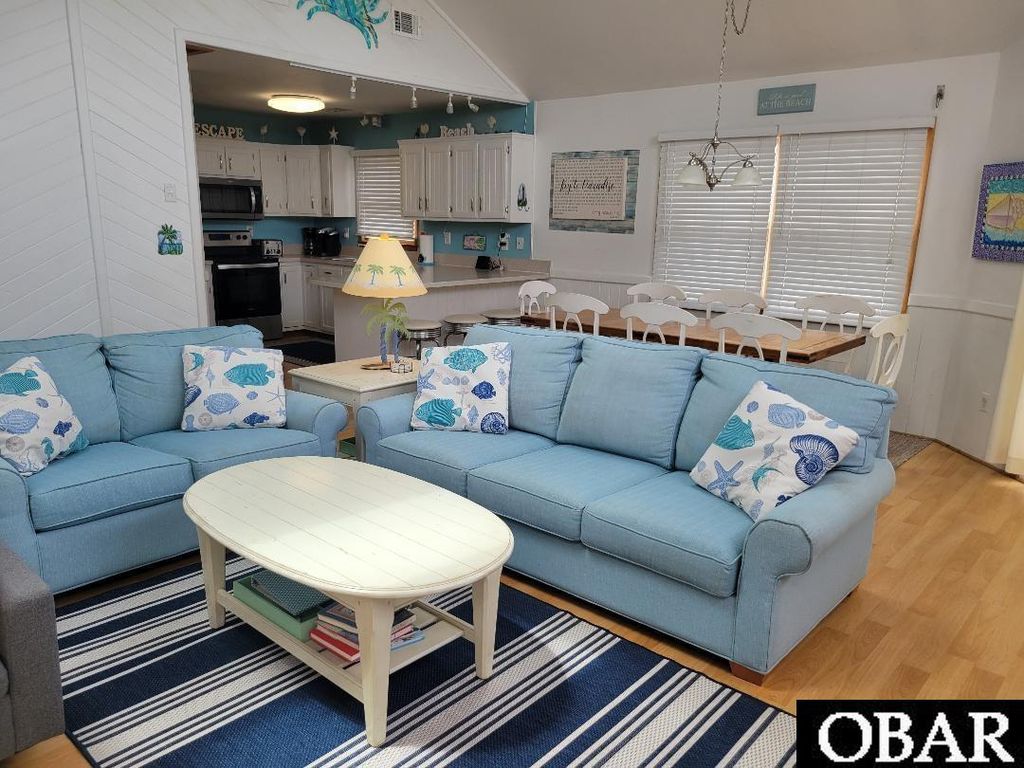 Image 3 of property listing at 3736 Hallett Street Lot 19, Kitty Hawk, NC 27949