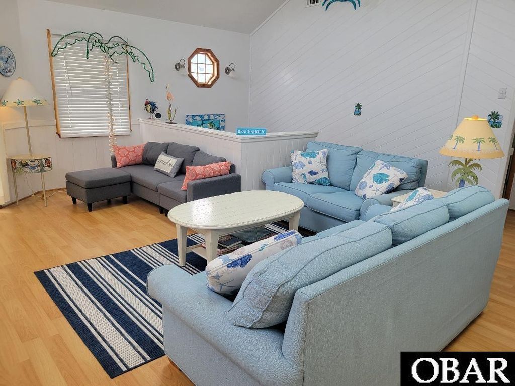 Image 4 of property listing at 3736 Hallett Street Lot 19, Kitty Hawk, NC 27949