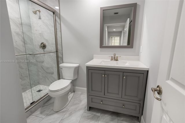 2707 NW 80th Ave, Sunrise, FL 33322