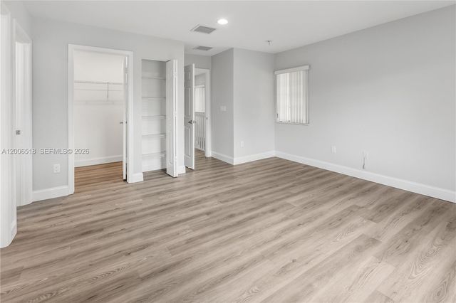 2707 NW 80th Ave, Sunrise, FL 33322