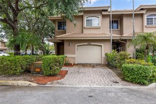 2707 NW 80th Ave, Sunrise, FL 33322