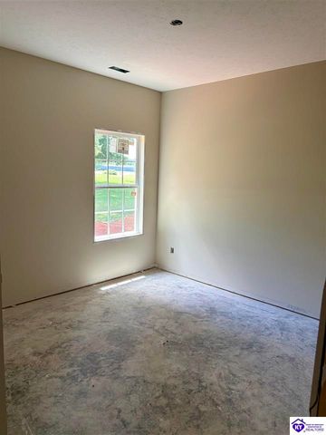 333 First Street, Vine Grove, KY 40175