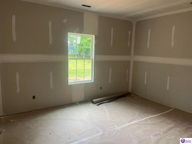 333 First Street, Vine Grove, KY 40175