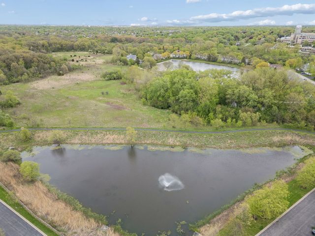 0N083 Vermont Court, Winfield, IL 60190