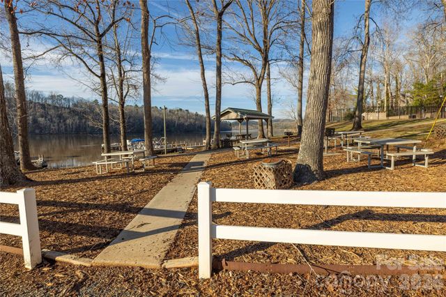 123 Chapel Hill Drive, Troy, NC 27371