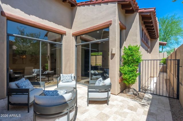 8146 E WINGSPAN Way, Scottsdale, AZ 85255