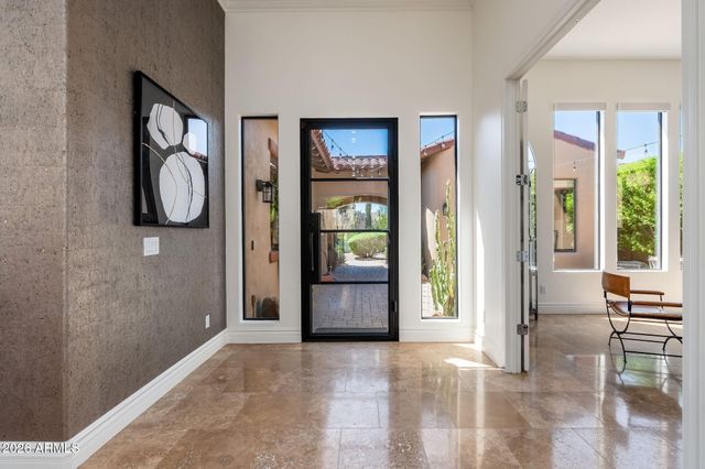 8146 E WINGSPAN Way, Scottsdale, AZ 85255
