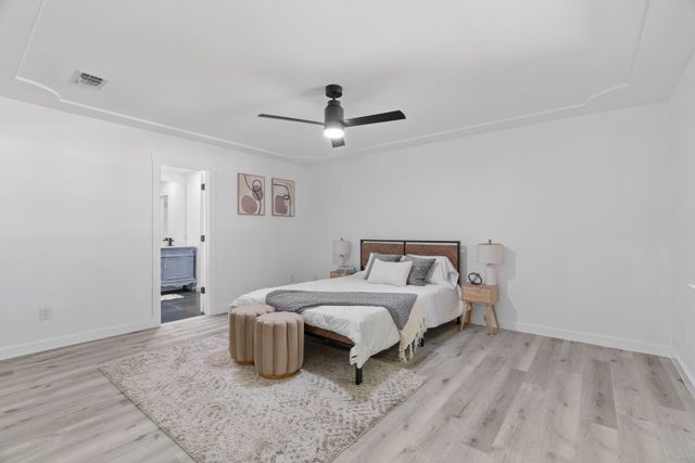 4412 Diamond Loch N, North Richland Hills, TX 76180