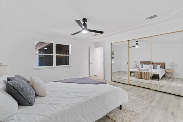 4412 Diamond Loch N, North Richland Hills, TX 76180