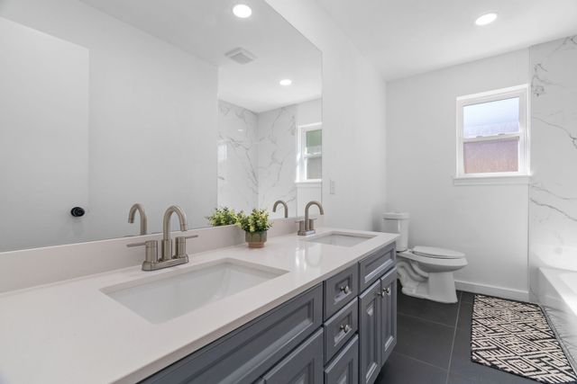 4412 Diamond Loch N, North Richland Hills, TX 76180