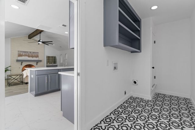 4412 Diamond Loch N, North Richland Hills, TX 76180