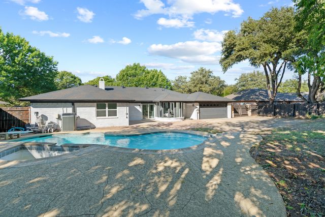 4412 Diamond Loch N, North Richland Hills, TX 76180