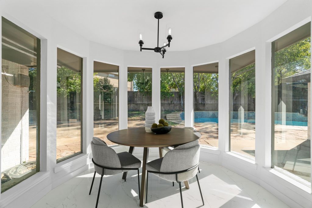 4412 Diamond Loch N, North Richland Hills, TX 76180