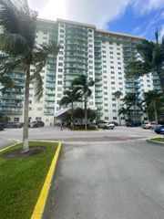19390 Collins Avenue 123, Sunny Isles Beach, FL 33160