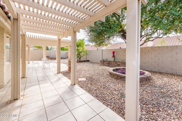 1033 E HEARNE Way, Gilbert, AZ 85234