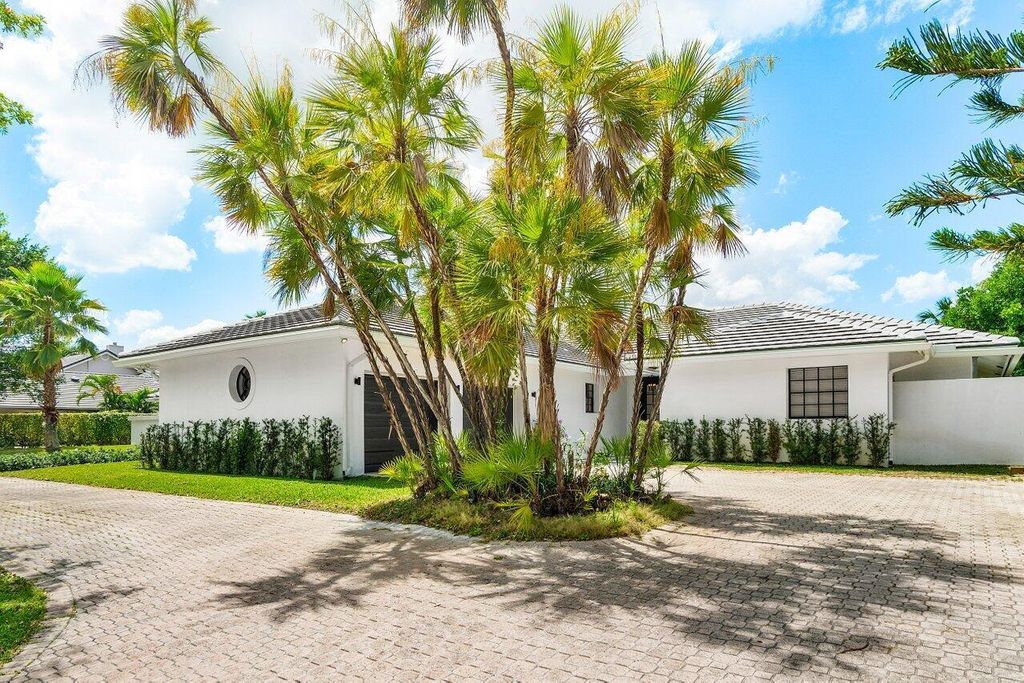 11839 Maidstone Drive, Wellington, FL 33414