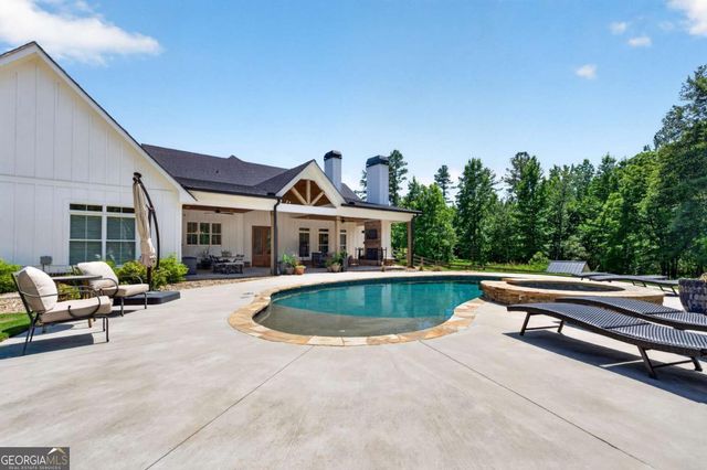 1033 McLeod Estates Drive, Monroe, GA 30655