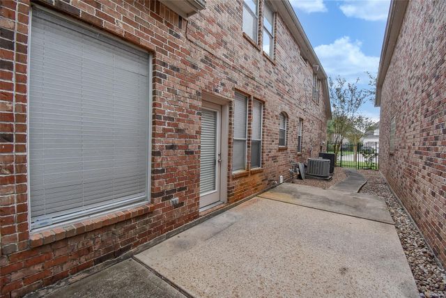 3134 Old Masters Drive, Sugar Land, TX 77479