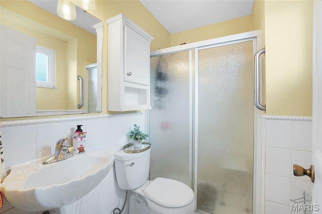 1716 Dover Trace Drive, Fenton, MO 63026