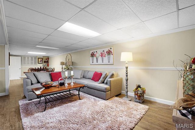 1716 Dover Trace Drive, Fenton, MO 63026