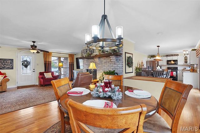 1716 Dover Trace Drive, Fenton, MO 63026