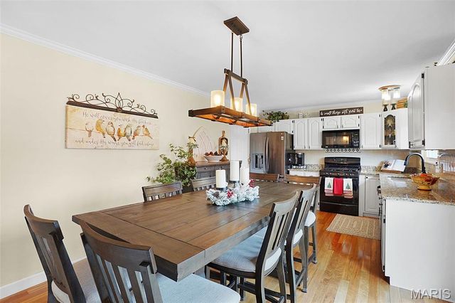 1716 Dover Trace Drive, Fenton, MO 63026