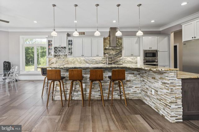 5848 DOYLE RD, Clifton, VA 20124