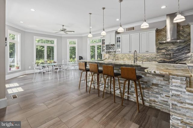 5848 DOYLE RD, Clifton, VA 20124