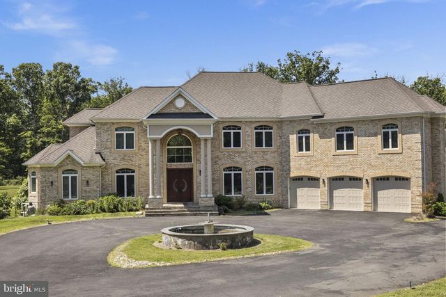 5848 DOYLE RD, Clifton, VA 20124