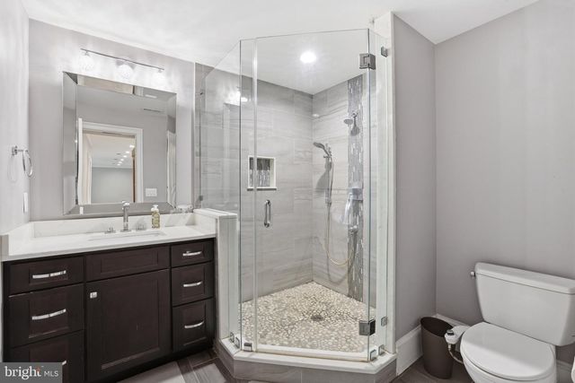 5848 DOYLE RD, Clifton, VA 20124