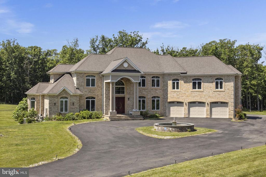 5848 DOYLE RD, Clifton, VA 20124