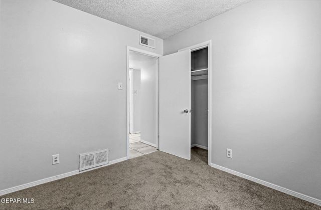 4901 DEBEERS Drive, El Paso, TX 79924