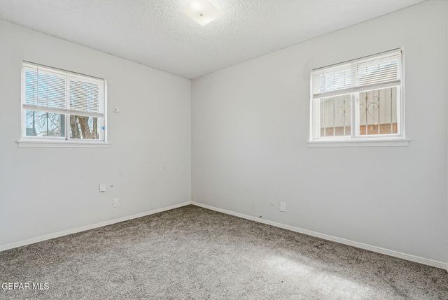 4901 DEBEERS Drive, El Paso, TX 79924