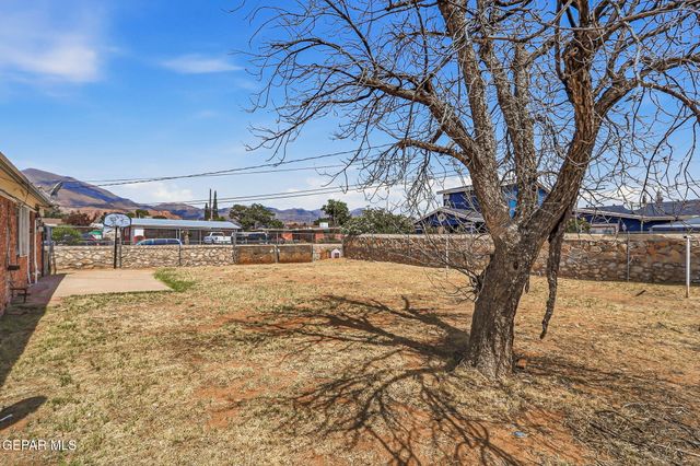 4901 DEBEERS Drive, El Paso, TX 79924