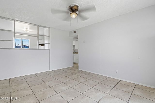 4901 DEBEERS Drive, El Paso, TX 79924