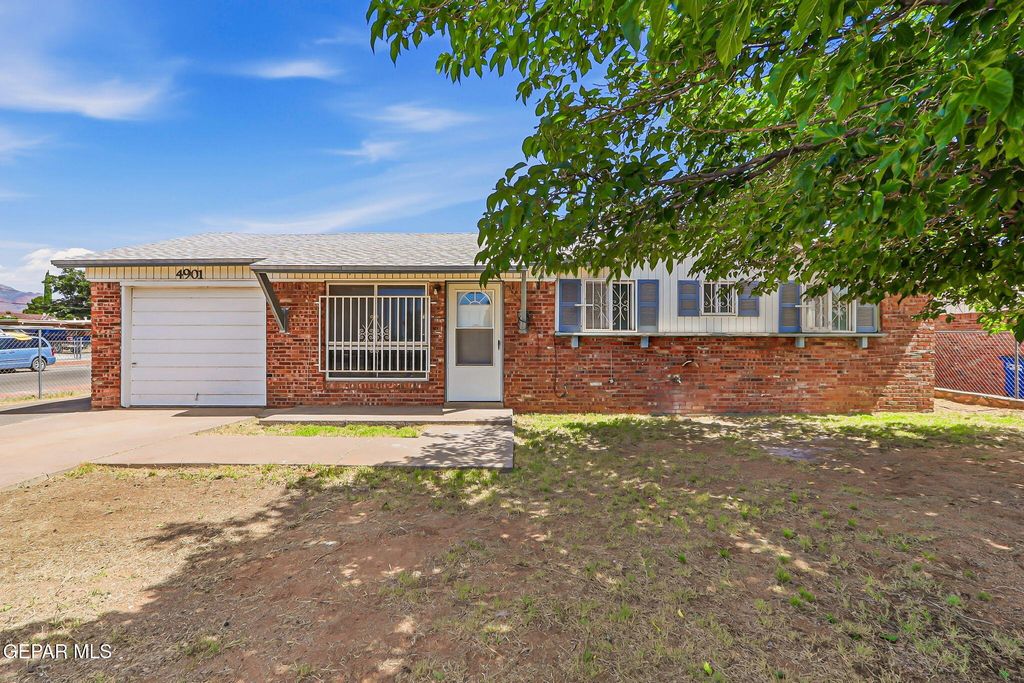 4901 DEBEERS Drive, El Paso, TX 79924