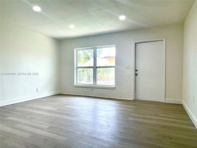 1004 SW 24th Avenue, Fort Lauderdale, FL 33312