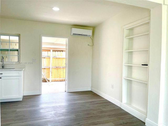 1004 SW 24th Avenue, Fort Lauderdale, FL 33312