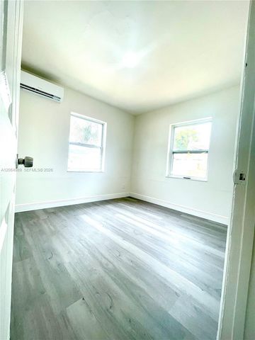 1004 SW 24th Avenue, Fort Lauderdale, FL 33312