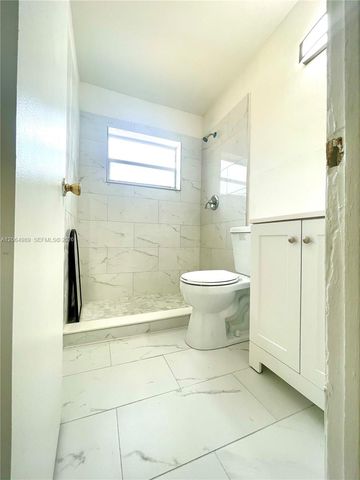 1004 SW 24th Avenue, Fort Lauderdale, FL 33312